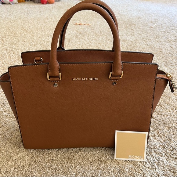 Brown Mid size MK Selma bag,All Products : American Fashion Style Bags On Sale